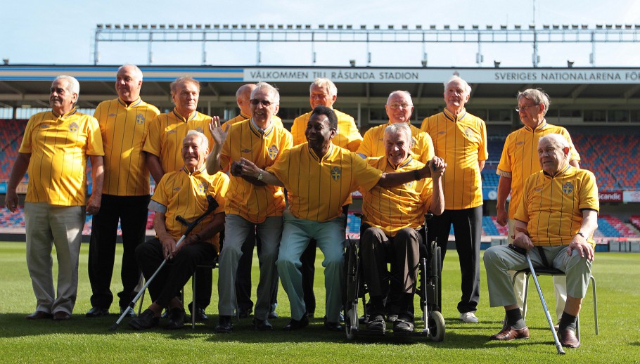 Em 2012, Pelé esteve no estádio Rasunda para revisitar o palco do título da Copa do Mundo de 1958