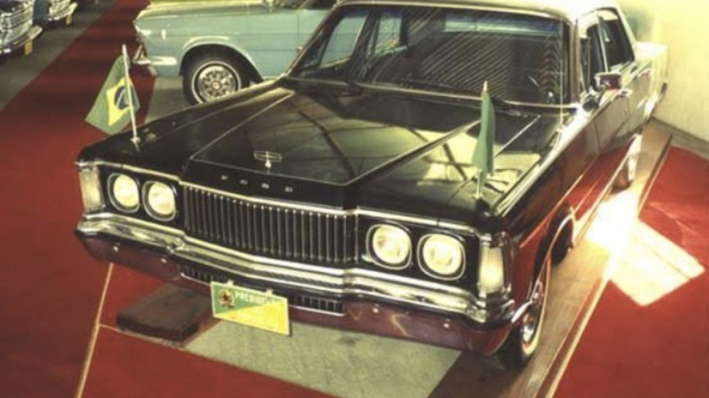 Ford Galaxie Landau foi único veículo presidencial a etanol no mundo