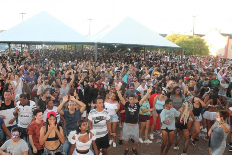 Desfile de Bloco no dia 11 vai abrir carnaval de Marília; veja programação