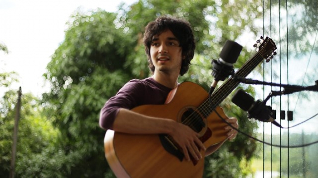 Zé Tedesco canta Nova MPB no quinto episódio do ‘Colibri! Apresenta’ Zé Tedesco canta Nova MPB no quinto episódio do ‘Colibri! Apresenta’