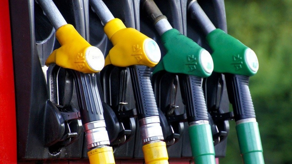 Governo prevê redução no preço da gasolina e do diesel via Cade Governo prevê redução no preço da gasolina e do diesel via Cade