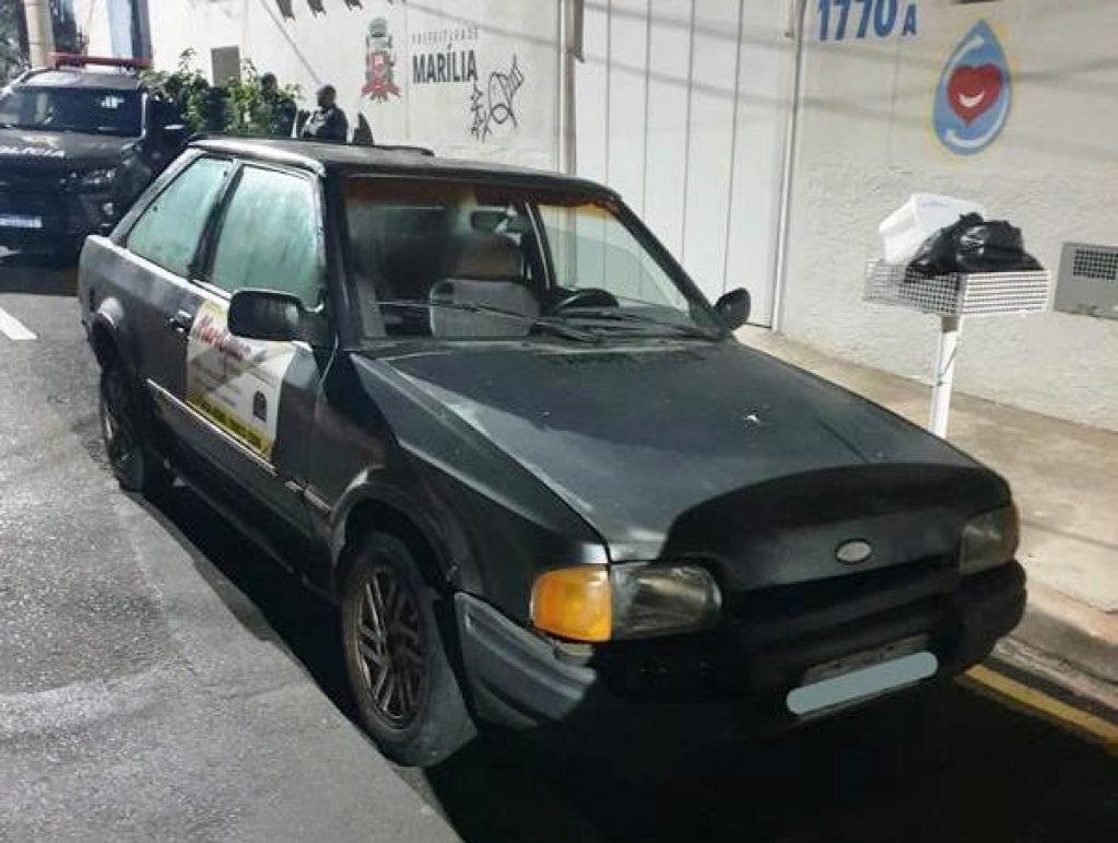 Ronda do Baep recupera carro furtado e prende um em Marília