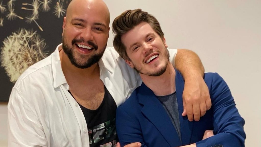 Tiago Abravanel fez lipo de bochecha para entrar no BBB22