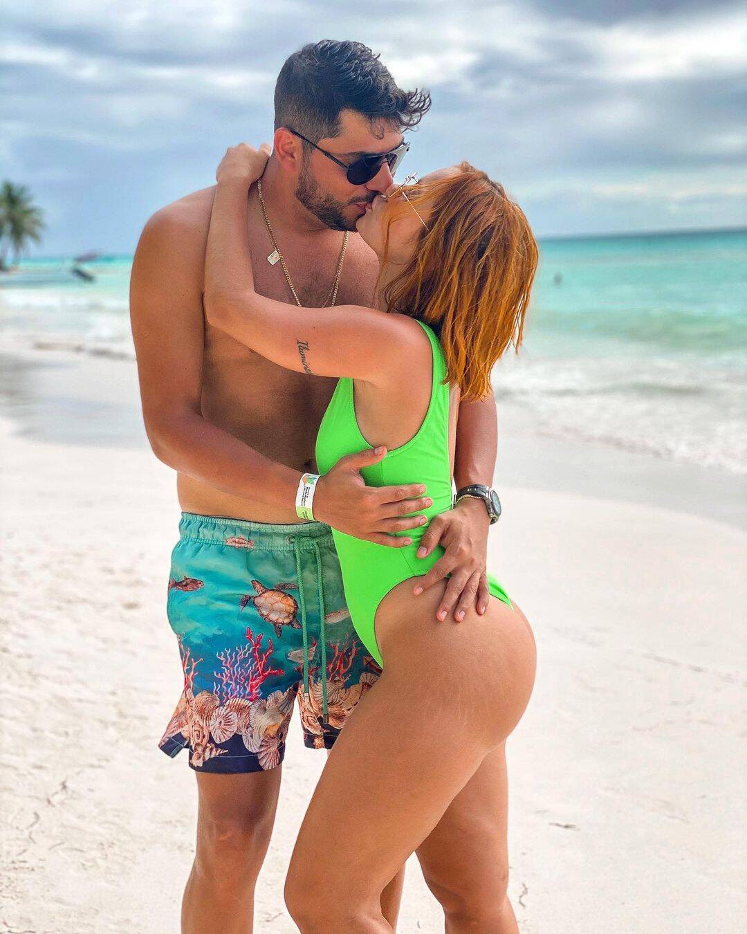 Mirela Janis e Yugnir Ângelo. Foto: Instagram