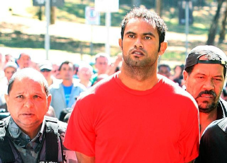 Goleiro Bruno tem liberdade condicional e fim de restrições de horários