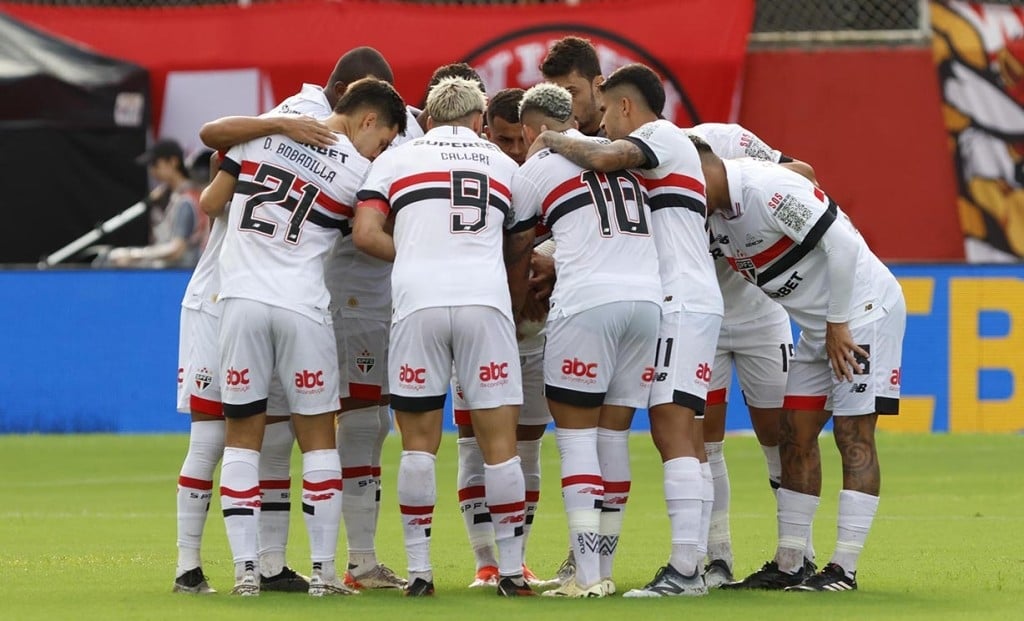 São Paulo vence o Vitória fora de casa pelo Brasileirão