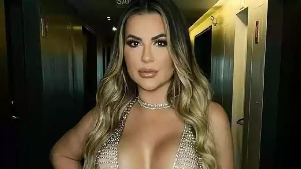 Foto antiga de Deolane Bezerra viraliza nas redes sociais e fãs se divertem: ‘Socorro!’