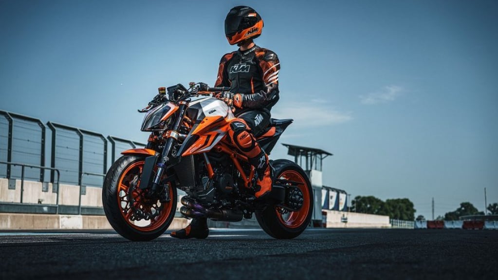 Nova KTM 1290 SuperDUKE R chega ao Brasil em julho por R$ 149.000