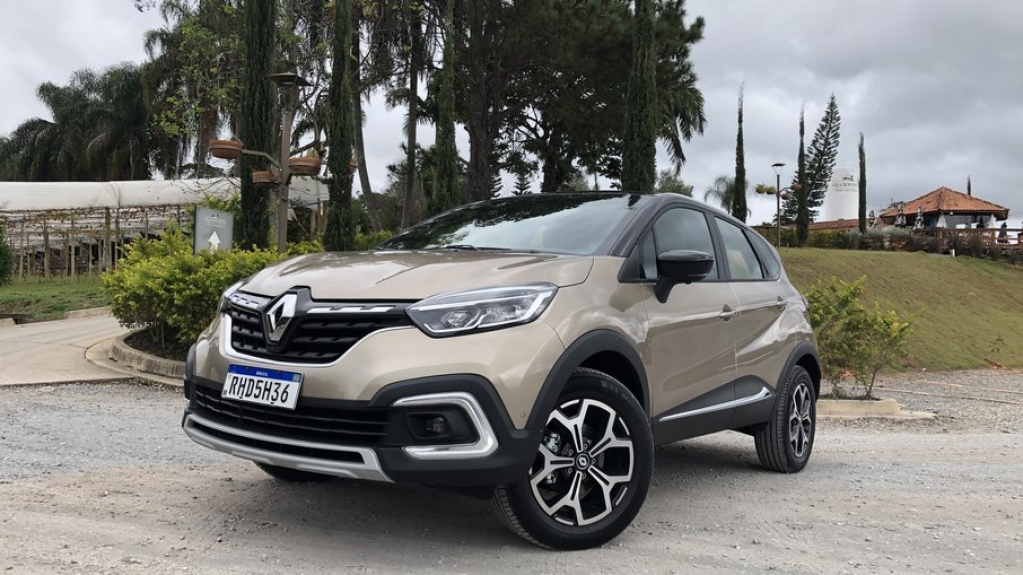 Renault Captur 2022: como anda o SUV com novo motor turbo?