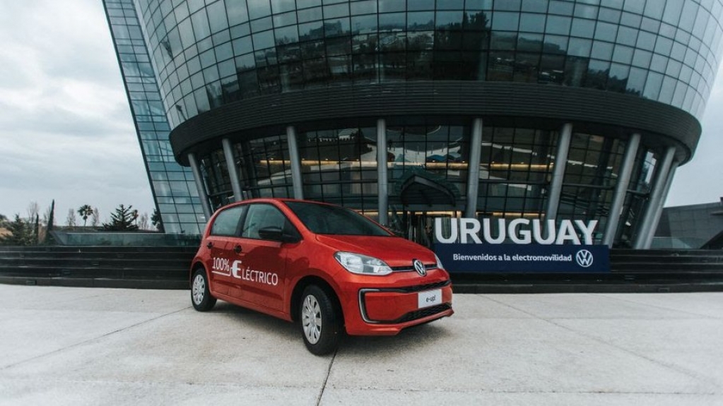 VW e-Up! é escolhido o primeiro carro elétrico da marca na América Latina