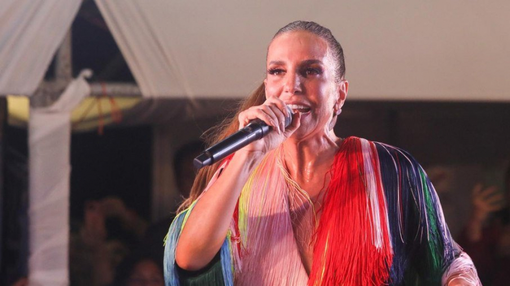 Ivete Sangalo comenta a possibilidade de ter um programa fixo na TV