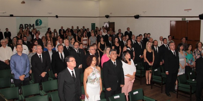 Homenagens unem lideranças e mostram trabalho da maçonaria em Marília
