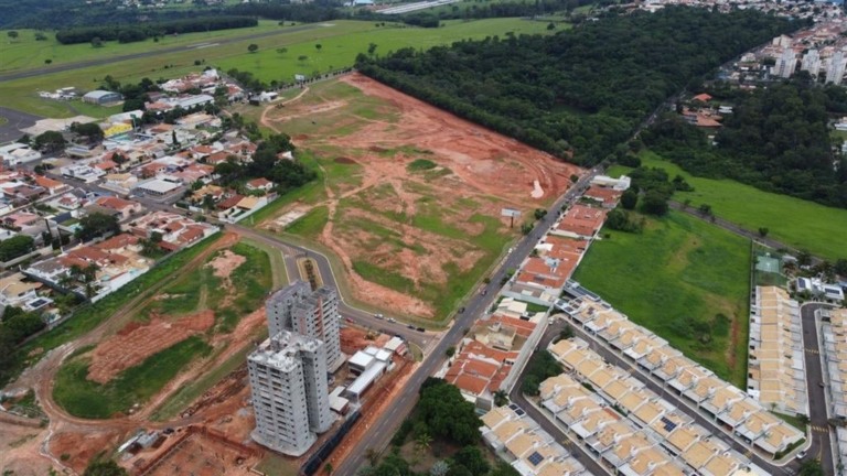 O bairro planejado da Toca e Menin na Zona Leste, o Jardim Ecopark, avança em sua urbanização, com um residencial em construção e outro em lançamento – Divulgação