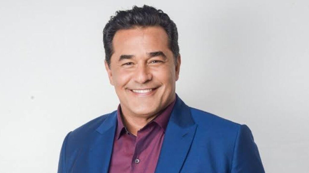 Luciano Szafir tranquiliza fãs após receber alta: 'Foi um susto' Luciano Szafir tranquiliza fãs após receber alta: 'Foi um susto'