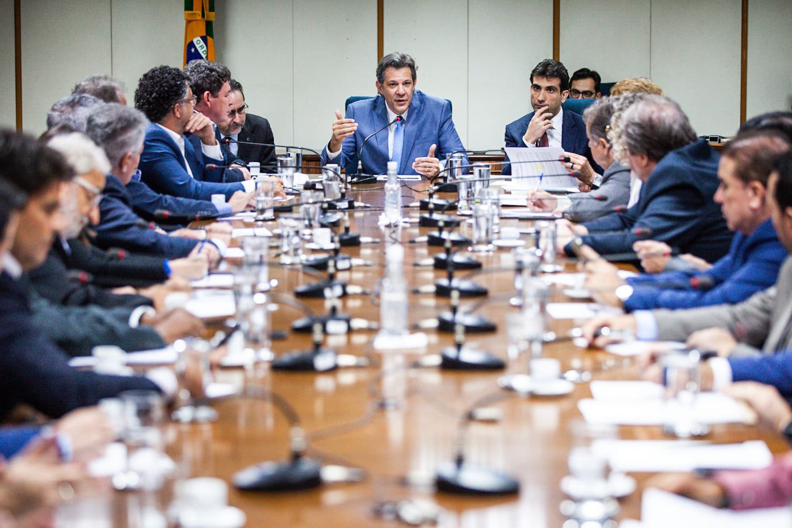 Ministro da Fazenda, Fernando Haddad, durante reunião. Foto: Reprodução/Diogo Zacarias - 07/03/2023