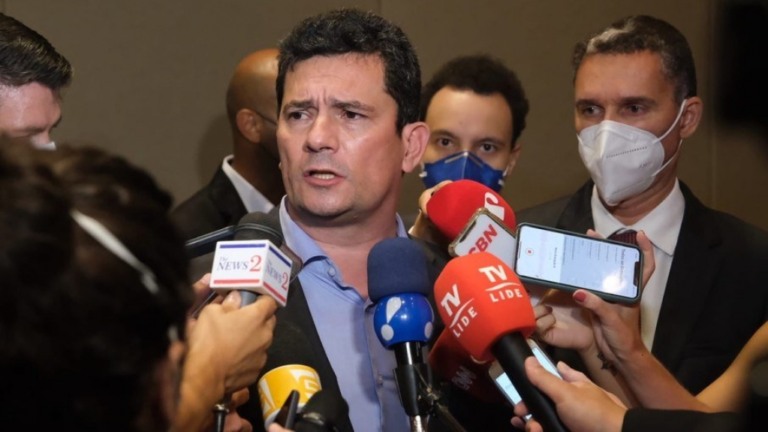 Podemos admite 'coligação enxuta' para candidatura de Moro