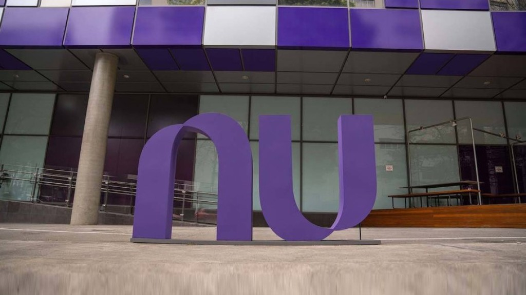 Nubank pede para B3 cancelar registro de companhia aberta no Brasil