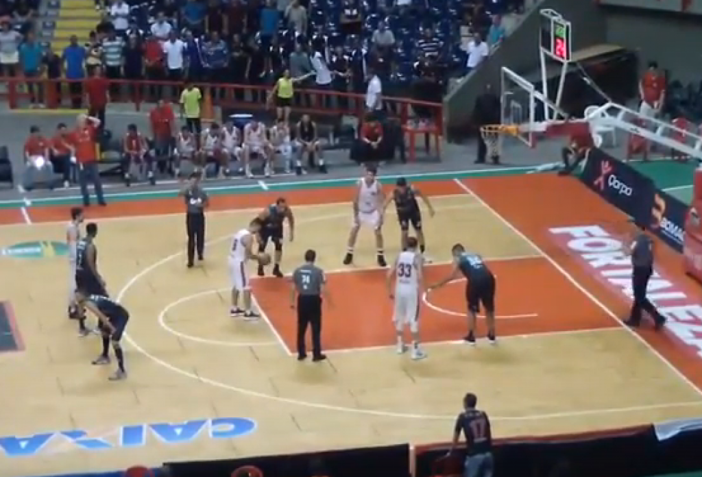 Basquete Bauru sofre virada histórica em nove segundos; veja ponto final