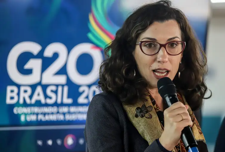Brasília (DF), 19/02/2024, A secretária-executiva do Ministério do Desenvolvimento Agrário e Agricultura Familiar (MDA), Fernanda Machiaveli Morão, durante entrevista coletiva sobre resultados da primeira reunião do GT de Agricultura do G20.  Foto: Antonio Cruz/Agência Brasil
