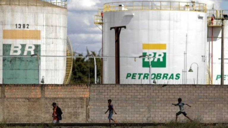 Petrobras: venda de refinaria em Manaus é aprovada pelo Cade