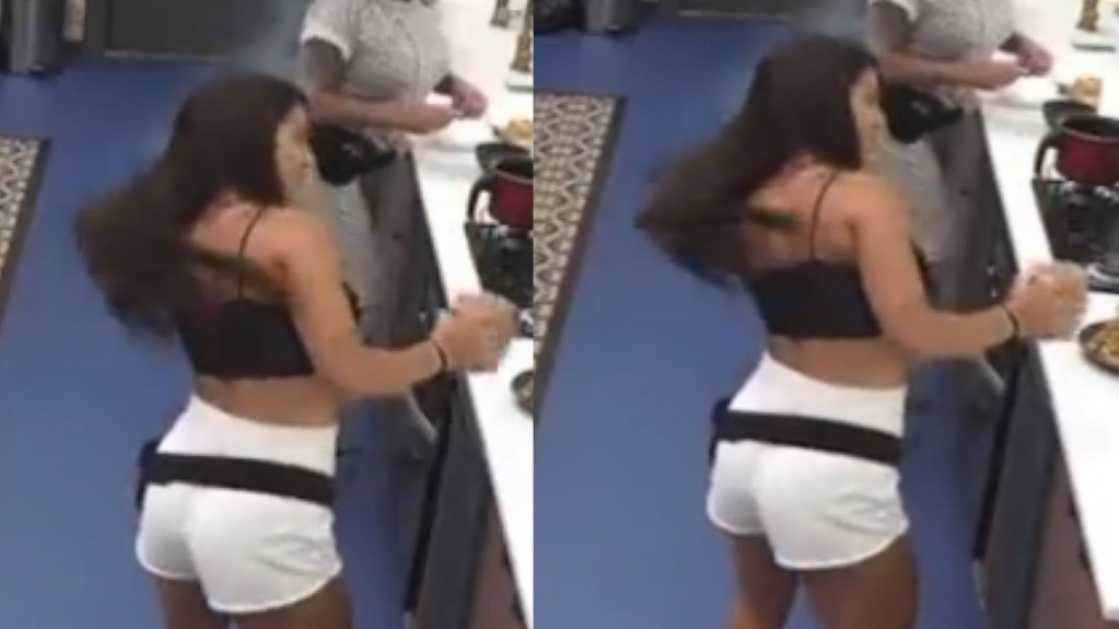 'A Fazenda 13': cabelo de Marina Ferrari pega fogo; veja vídeo 'A Fazenda 13': cabelo de Marina Ferrari pega fogo; veja vídeo