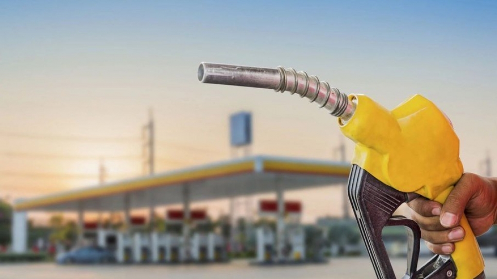 Gasolina tem alta de 21% em novembro