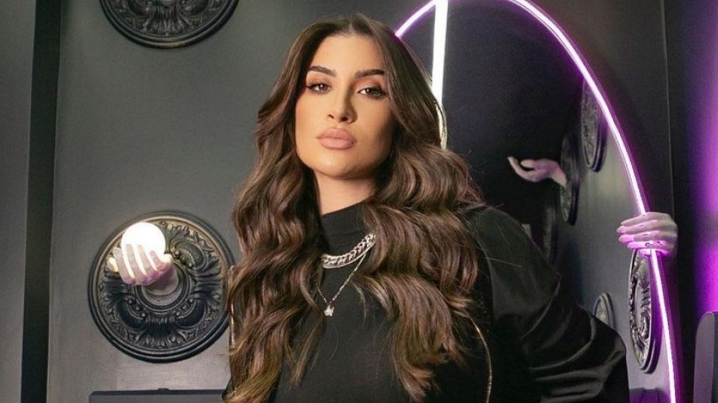 Bianca Andrade diz que fez sexo a três na Farofa da Gkay e cita nomes