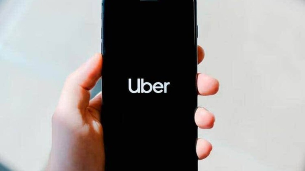 Uber lança linha de crédito de até R$ 10 mil para motoristas parceiros Uber lança linha de crédito de até R$ 10 mil para motoristas parceiros