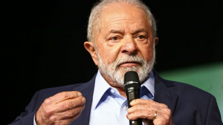 Antes de reunião ministerial, Lula diz ter pego uma 'casa malcuidada'