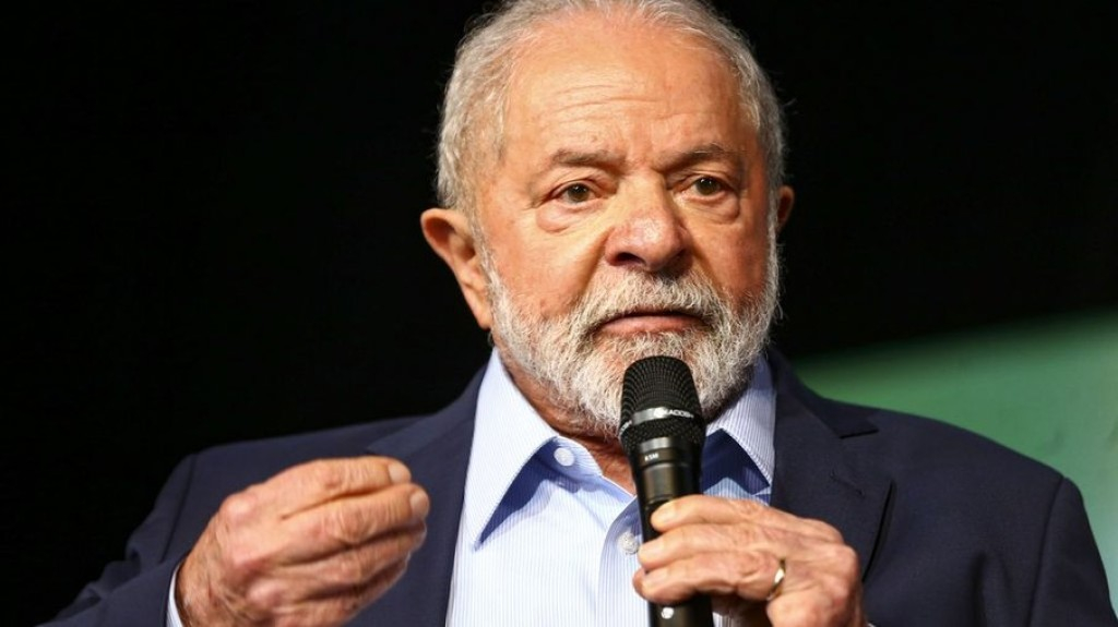 Antes de reunião ministerial, Lula diz ter pego uma 'casa malcuidada' Antes de reunião ministerial, Lula diz ter pego uma 'casa malcuidada'