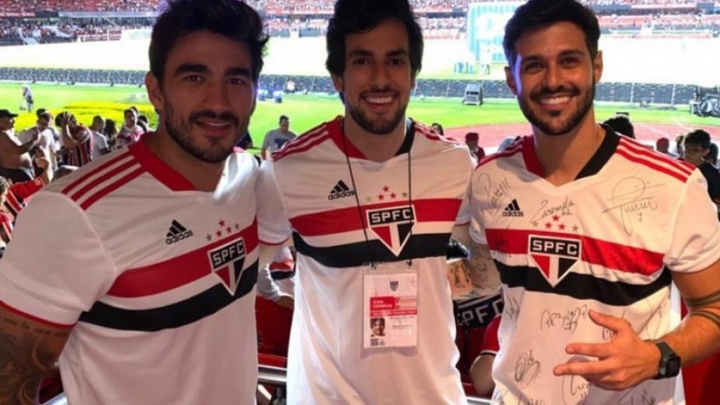 Gui Napolitano fala de acidente de Rodrigo Mussi: "vai dar tudo certo" Gui Napolitano fala de acidente de Rodrigo Mussi: "vai dar tudo certo"