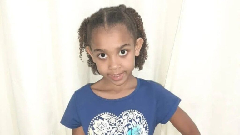 Criança de 10 anos morre baleada na  véspera da festa de aniversário