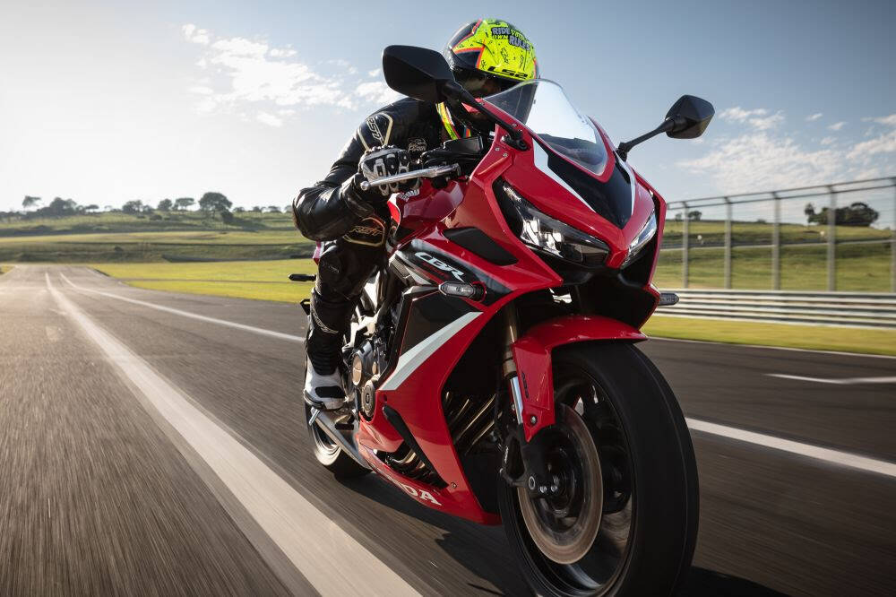 Honda CB 650R e CBR 650R 2022. Foto: Divulgação