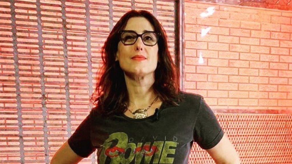 Paola Carosella agradece apoio dos fãs após anúncio de separação Paola Carosella agradece apoio dos fãs após anúncio de separação