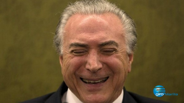 Temer prepara equipe e quer tucano para acompanhar impeachment