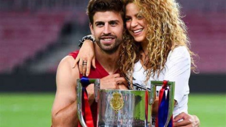 Shakira e Piqué são fotografados juntos após fim de casamento