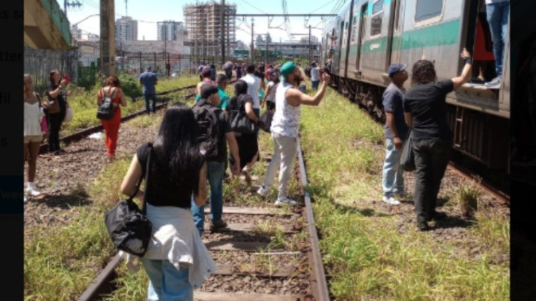 SP: trem da Linha 8-Diamante descarrila pela 3ª vez em 90 dias