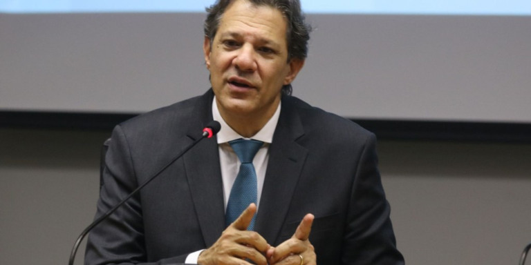 © Valter Campanato/Agência