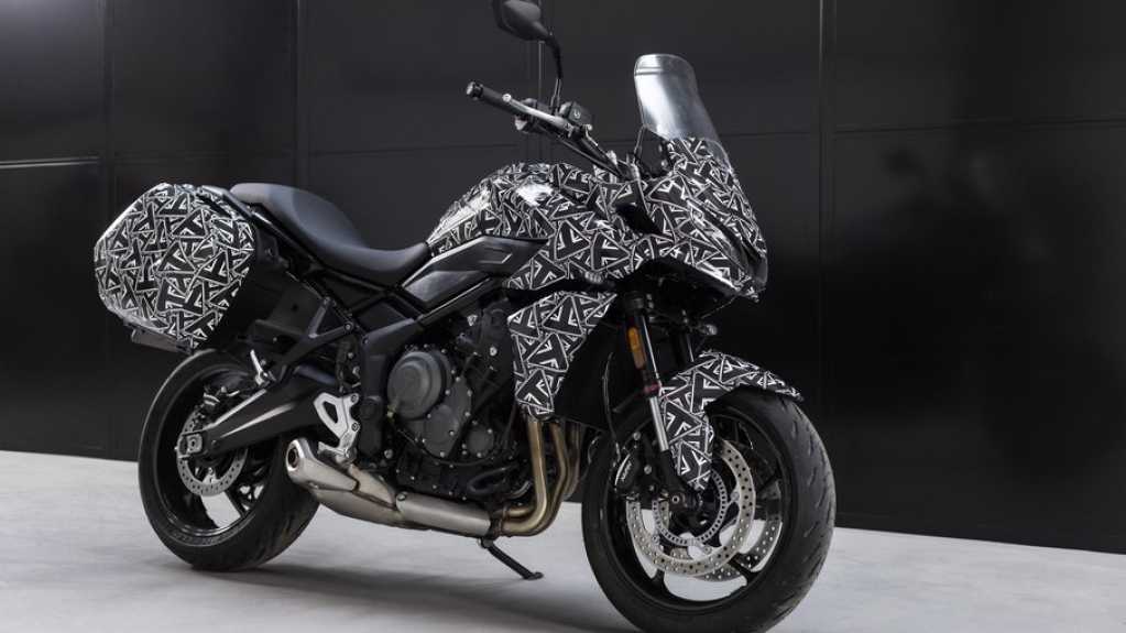 Triumph anuncia projeto da nova aventureira Tiger Sport 660