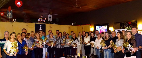 Rotary Alto Cafezaz celebra Dia das Mães em jantar