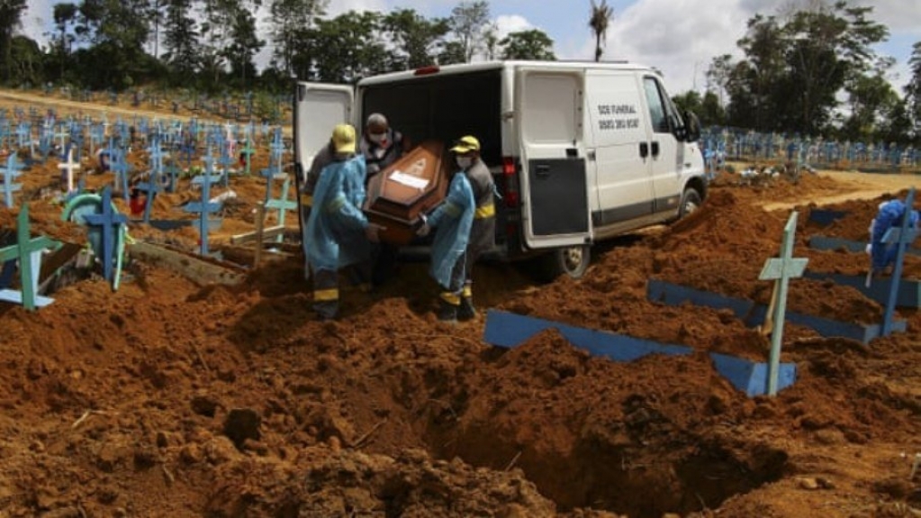 Brasil registra 1.605 mortes pela Covid-19 nas últimas 24 horas