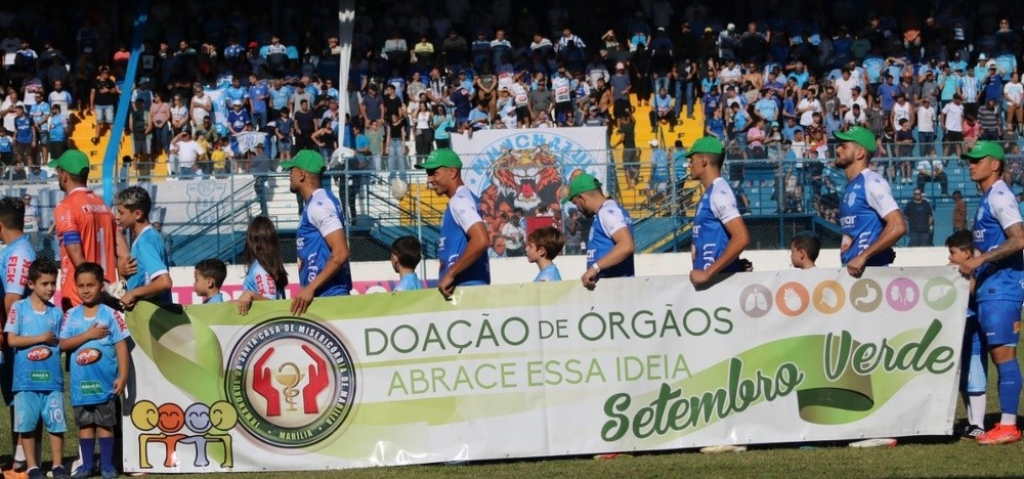 MAC incentiva doação de órgãos e celebra nascimento em dia de vitória e vaga na semifinal