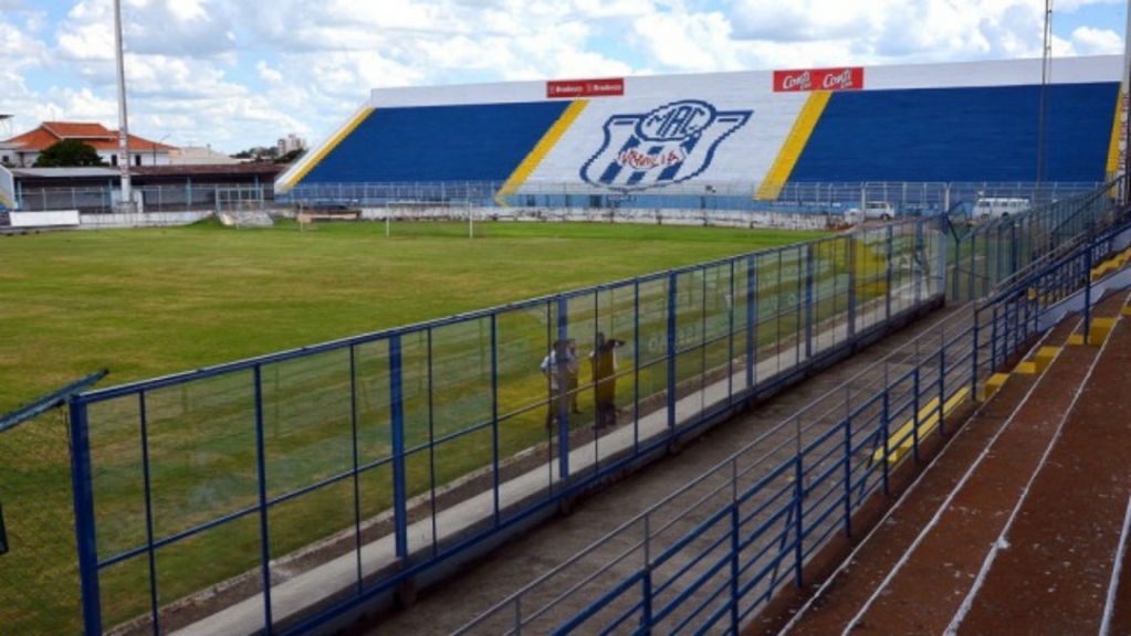 Bombeiros liberam estádio e MAC deve ter jogo com torcida na estreia da A-3