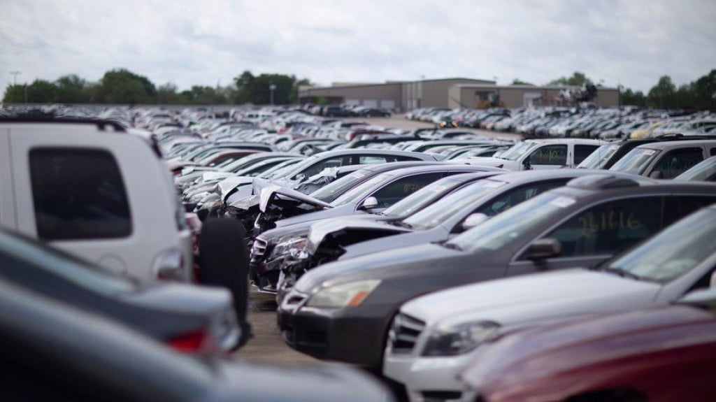 Confira 5 dicas para se dar bem em leilões de carros