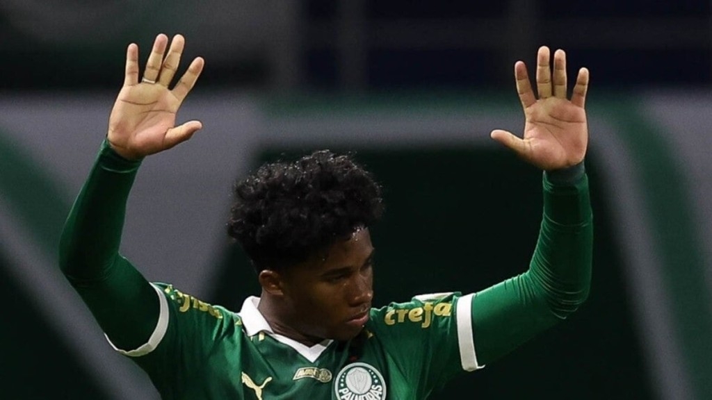 ESTADÃO CONTEÚDO Endrick se despede do Palmeiras no empate sem gols com o San Lorenzo-ARG ESTADÃO CONTEÚDO Endrick se despede do Palmeiras no empate sem gols com o San Lorenzo-ARG