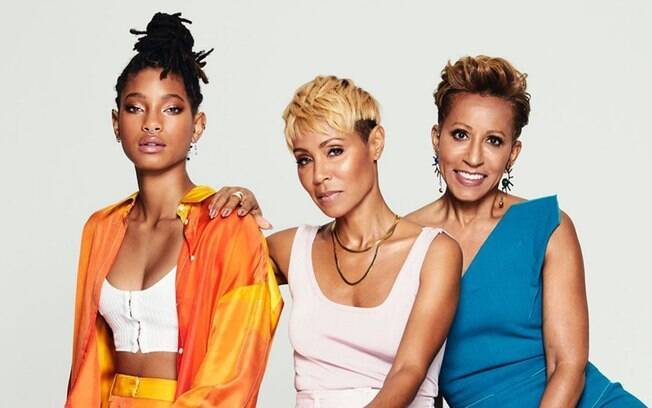 Jada Pinkett Smith, Willow Smith e Adrienne Banfield-Jones