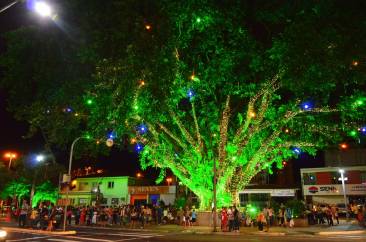 Cidade inicia programação de Natal com shows, luzes e caravana da Coca-Cola