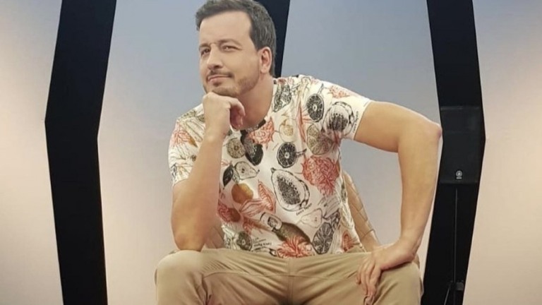 Ao revelar paternidade, Rafael Cortez não esconde emoção: "Uma bênção"