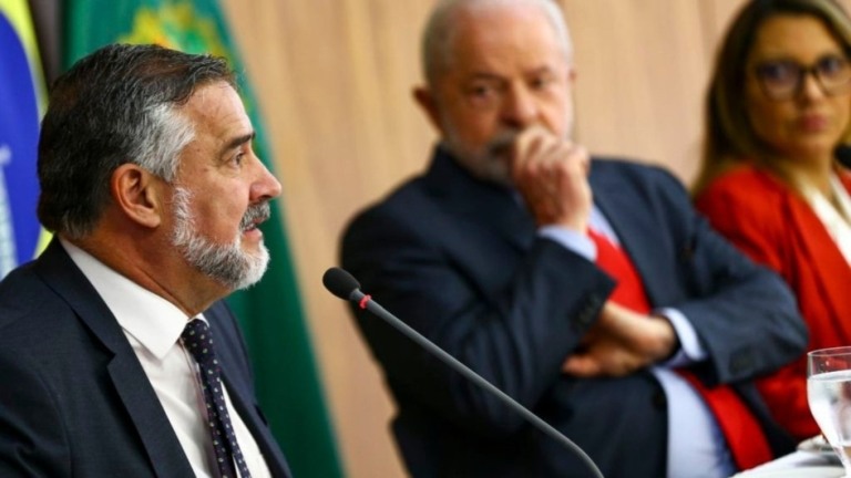 Caio Barbieri Gaúcho, ministro Paulo Pimenta vai chefiar ações do governo Lula no RS