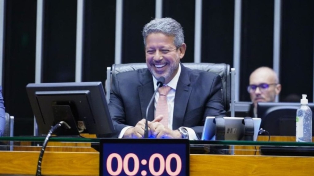 ESTADÃO CONTEÚDO Lira fecha acordo com operadoras de planos de saúde para dar fim a cancelamentos ESTADÃO CONTEÚDO Lira fecha acordo com operadoras de planos de saúde para dar fim a cancelamentos